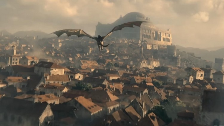 Dragon survolant Port Real