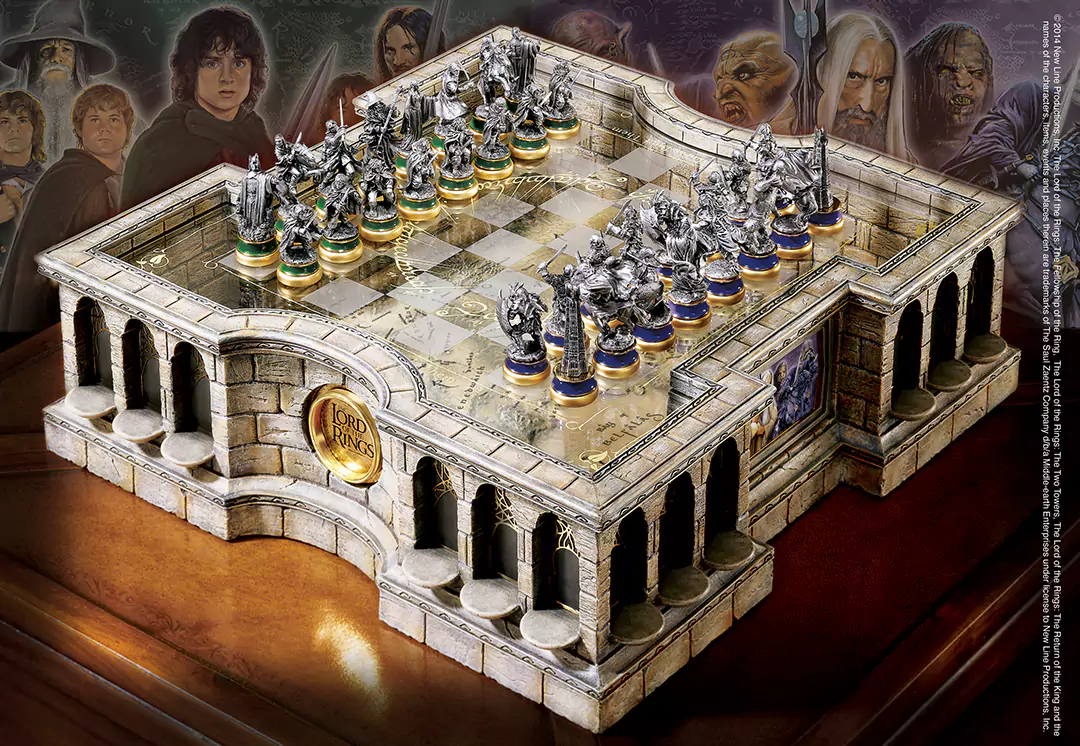 LOTR - Collector’s Chess Set